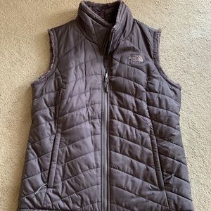 The North face reversible vest
